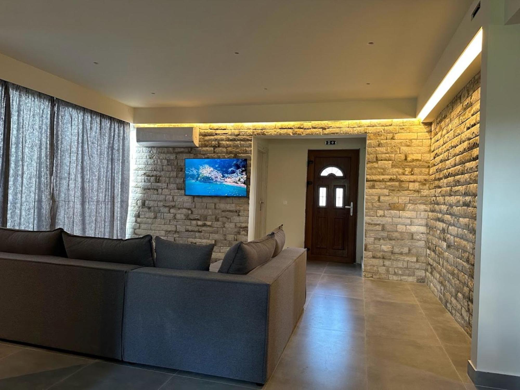 Aqua Luxury Suites By Estia Рода Екстер'єр фото